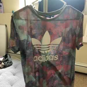 T-shirt adidas